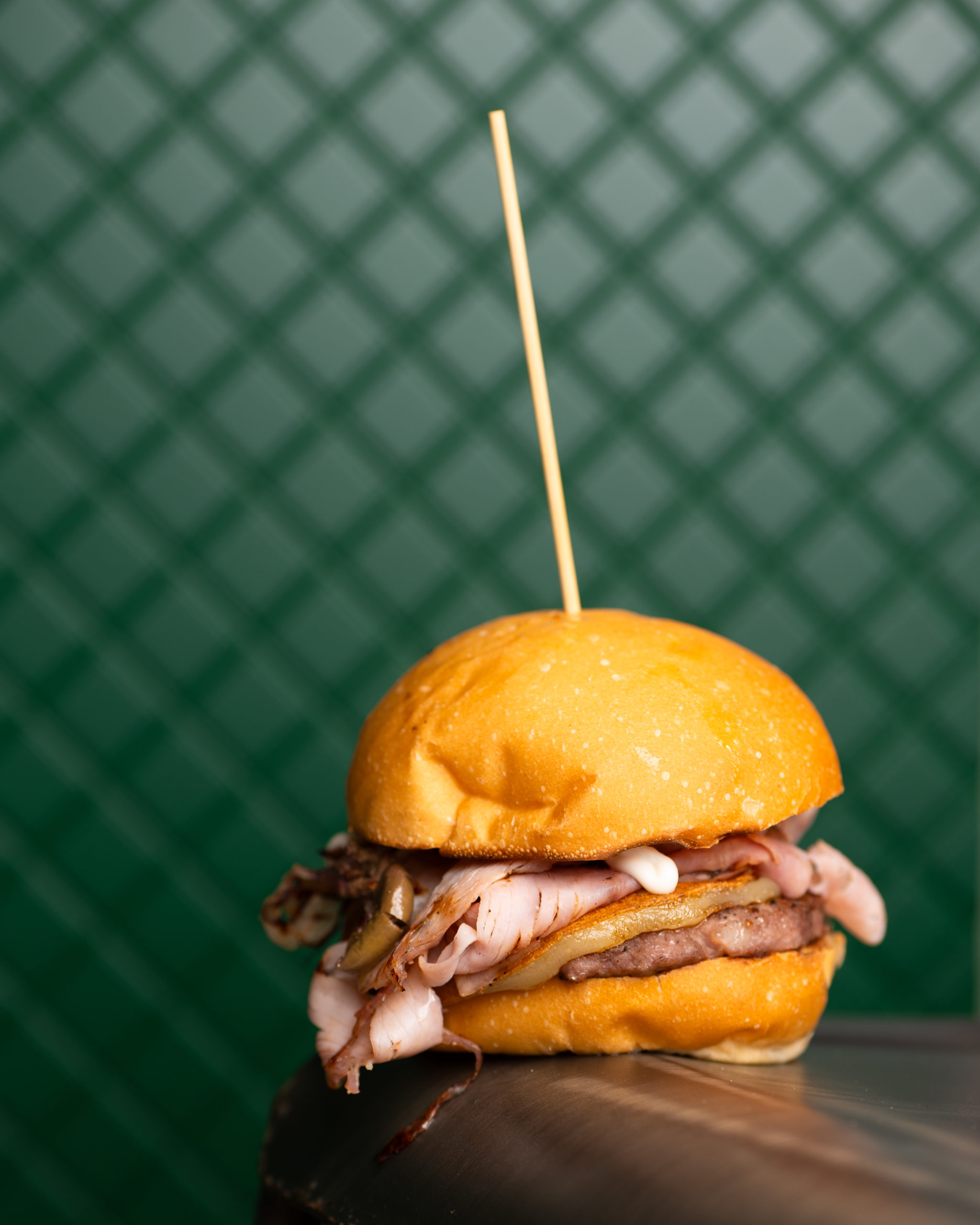 MAIALA BURGER